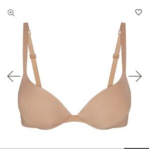 NWT SKIMS Ultimate Teardrop Push Up Bra